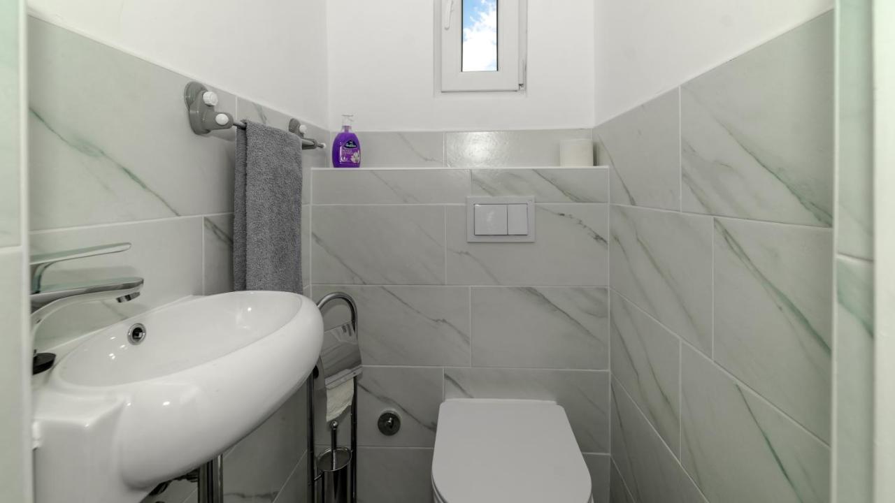 Apartman Gradina Gomirje Exterior foto